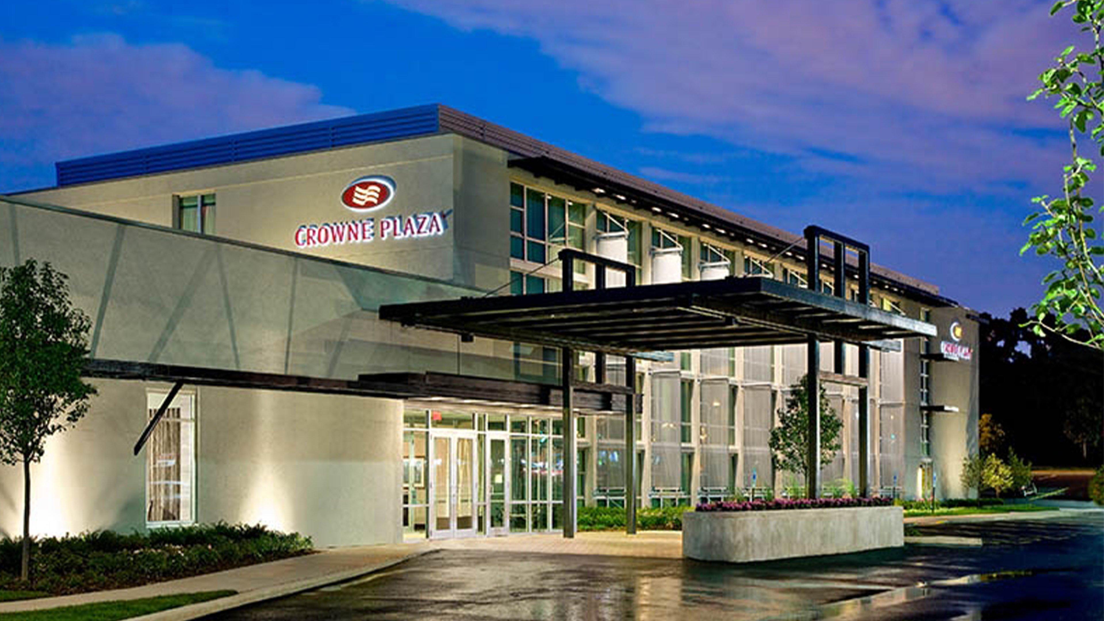 Crowne Plaza Hotel Glen Ellyn/Lombard, An Ihg Hotel Exterior photo